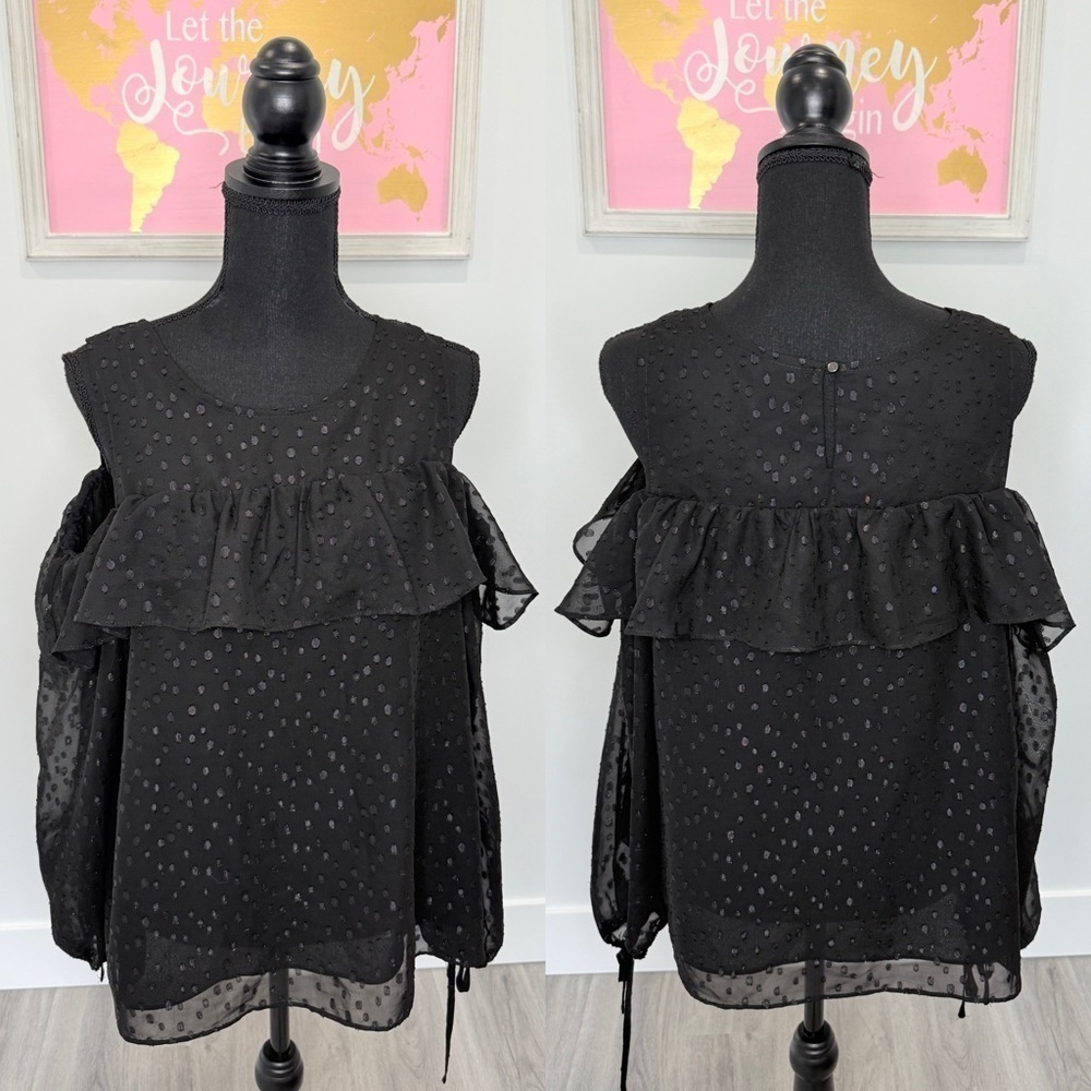 Cato Black Polkadot Short Sleeve Bare Shoulder Blouse (M)